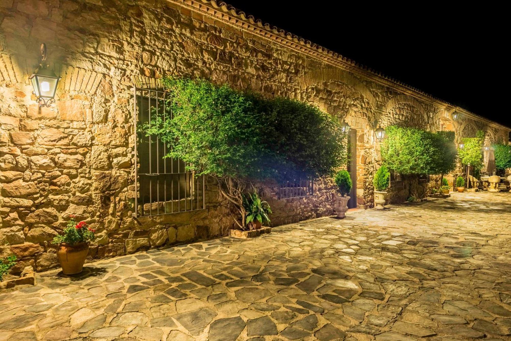 Finca El Cotillo Linares  Exteriör bild